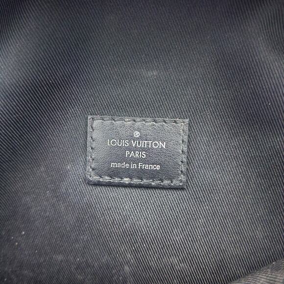 Louis Vuitton Damier Graphite Campus Bumbag Black - Picture 9 of 10